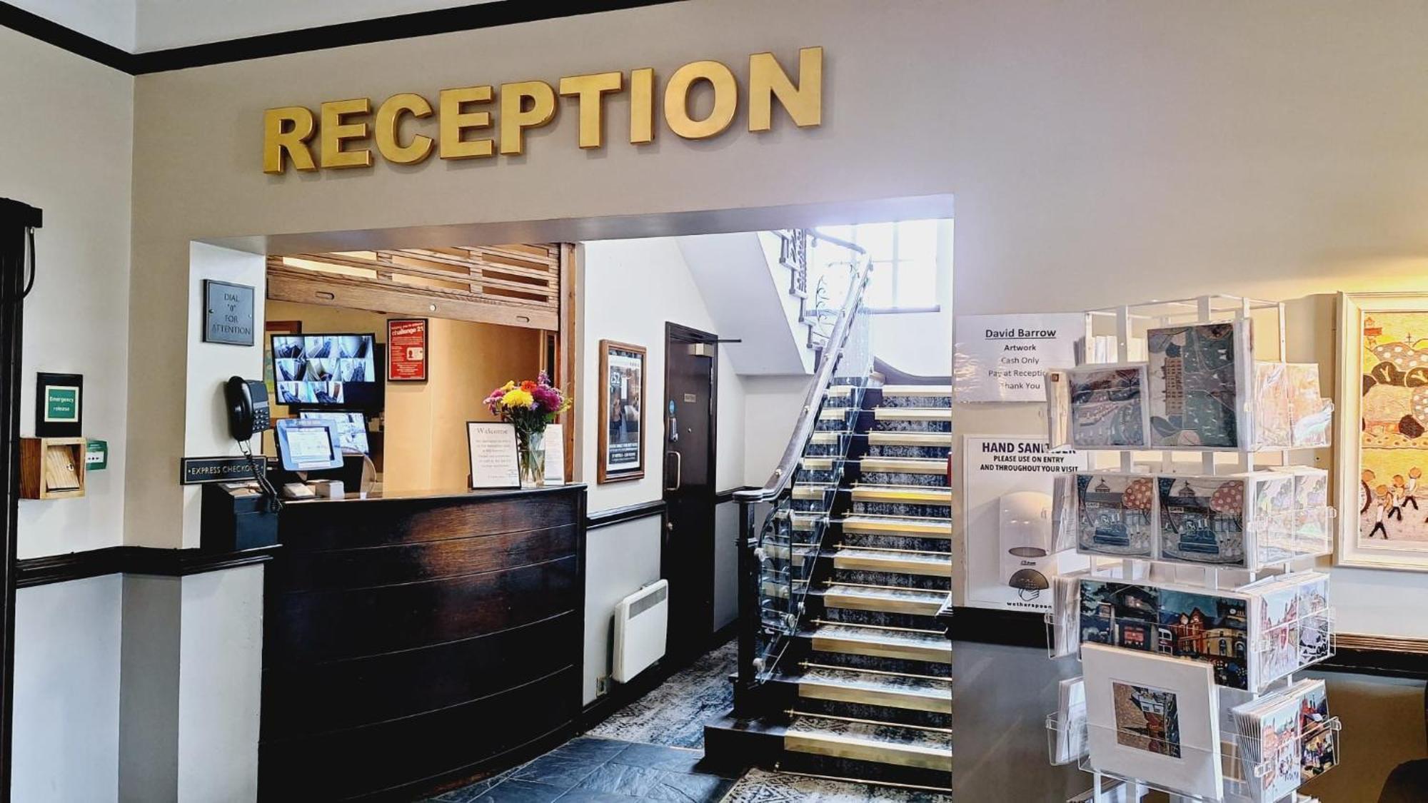 Hotel The Brocket Arms Wetherspoon Wigan Exteriér fotografie