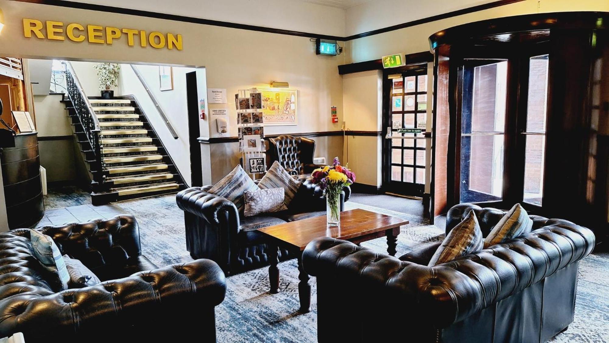 Hotel The Brocket Arms Wetherspoon Wigan Exteriér fotografie