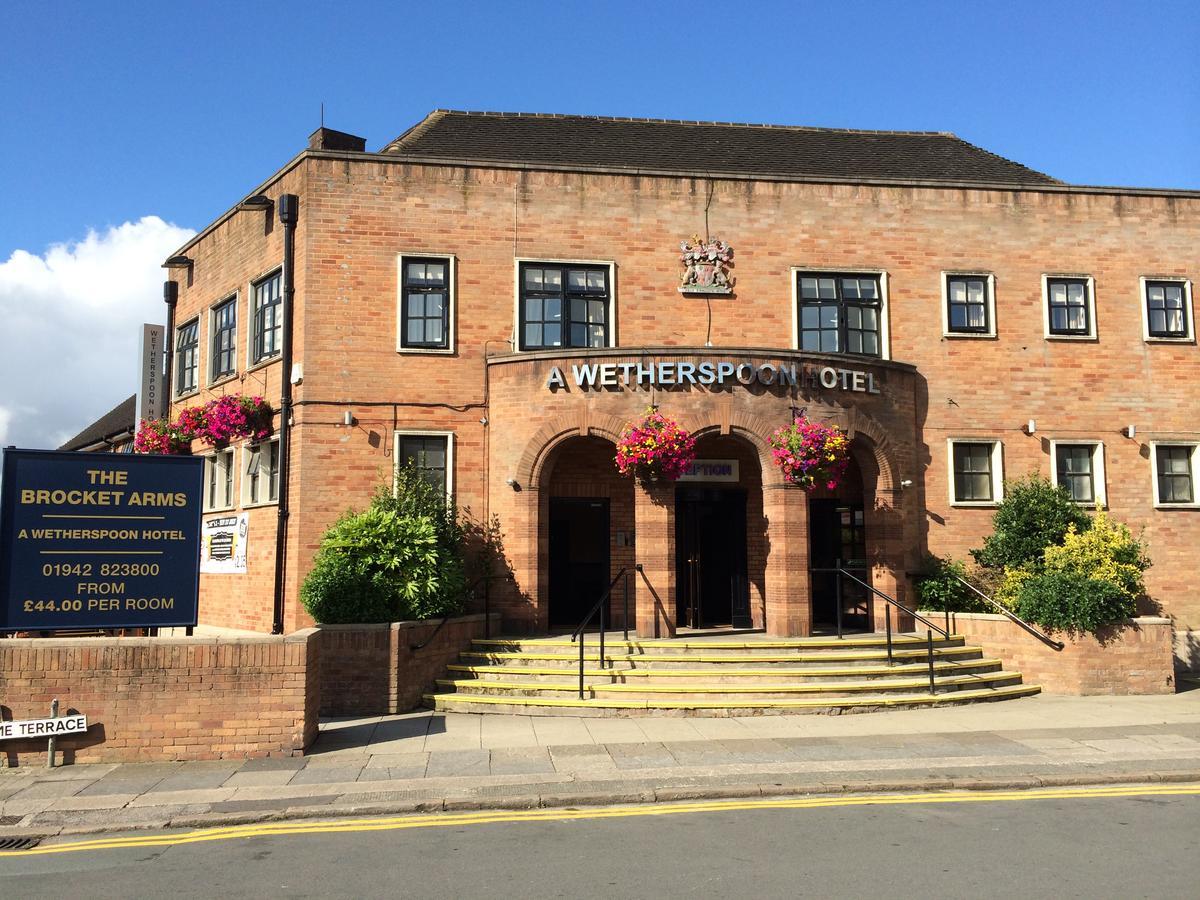 Hotel The Brocket Arms Wetherspoon Wigan Exteriér fotografie